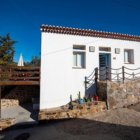 Valley House Aljezur Old Town Екстер'єр фото