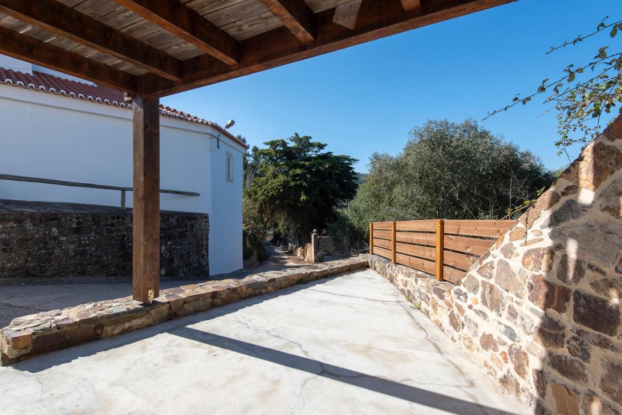 Valley House Aljezur Old Town Екстер'єр фото