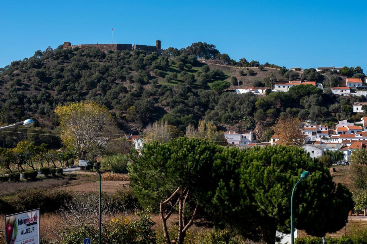 Valley House Aljezur Old Town Екстер'єр фото