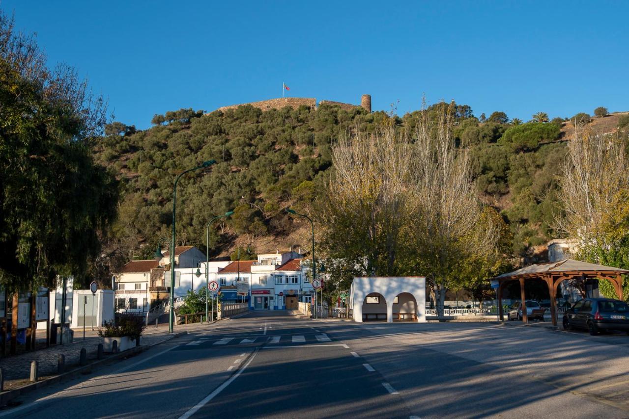 Valley House Aljezur Old Town Екстер'єр фото